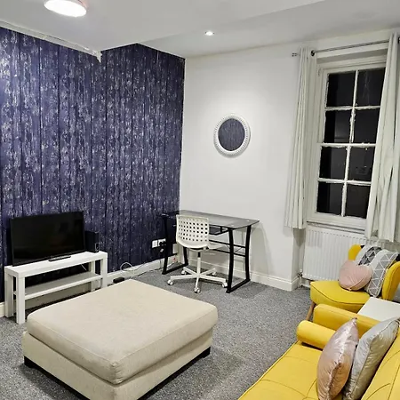 Séjour chez l'habitant Spacious With Private Living *