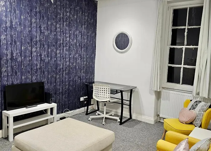 民宿 Spacious With Private Living *